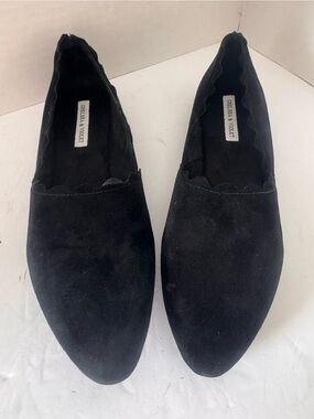 Chelsea & Violet Clara Black Suede Scalloped Loafer Flats Size 10M EUC